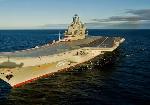 Rusia vrea să construiască primul portavion. Singura sa astfel de navă s-a stricat anul trecut