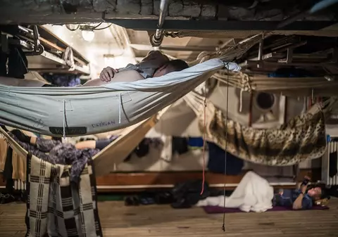 REPORTAJ INEDIT | Primele alegeri pe Bricul Mircea în cei 80 de ani de existență ai navei! Echipajul a votat în Spania - FOTO