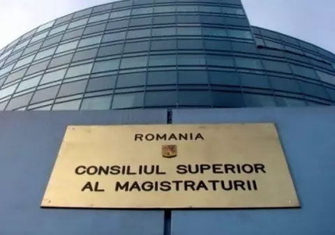 Candidatura procurorului Bogdan Pîrlog la şefia Secţiei de anchetă a fost respinsă. Adina Florea a fost admisă la concurs