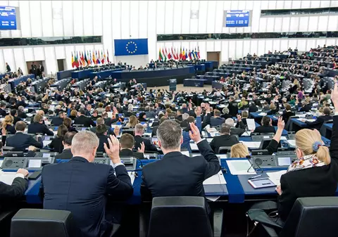 Alegeri europarlamentare 2019 | De ce contează Parlamentul European. Cinci decizii ale eurodeputaţilor care au schimbat viața oamenilor din UE