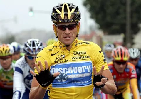 Ciclistul Lance Armstrong nu regretă faptul că s-a dopat: "Nu aş schimba nimic din ce am făcut, dacă ar fi să o iau de la capăt"