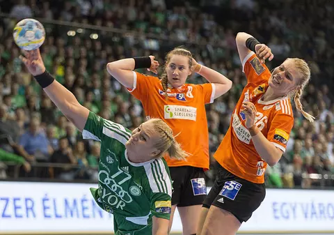 Pivotul Crina Pintea, în echipa ideală a Ligii Campionilor la handbal feminin