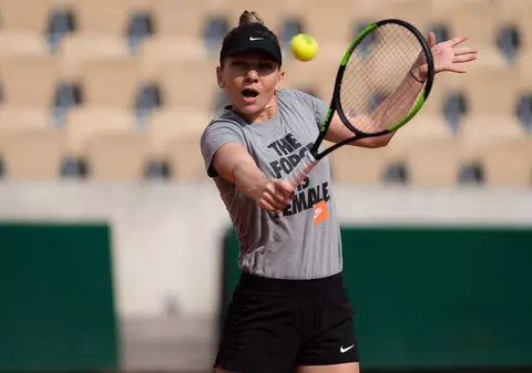 Simona Halep a coborât pe locul 8 după prima zi a turneului de la Roland Garros. Simo are de apărat 1990 de puncte