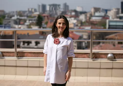 Andreea Răducan nu reușește să împace cariera, creșterea copilului și treburile gospodărești. “Toate sarcinile îi sunt pasate mamei”