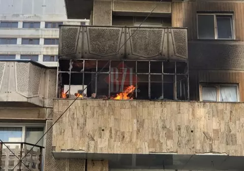 Incendiu izbucnit într-un bloc din Iași. Locatarii au fost evacuați |FOTO