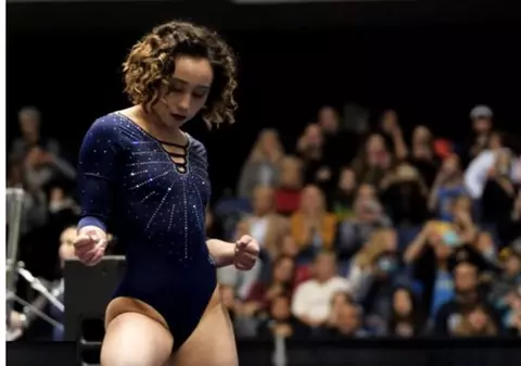 Drama prin care a trecut gimnasta Katelyn Ohashi. "Mi-au spus că arătam de parcă am înghițit un elefant" | VIDEO