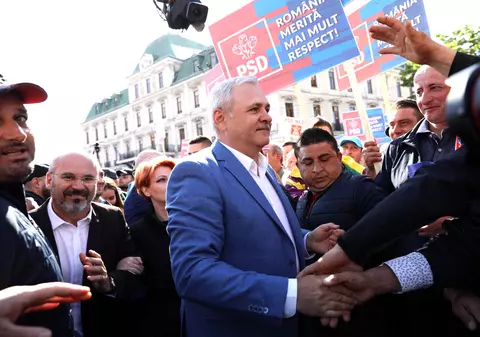 Liviu Dragnea, atacuri dure la președinte în timpul mitingului PSD de la Iași: ”Iohannis şi slugile lui blochează România în scop personal”