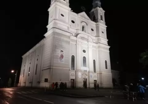 Orașul Miercurea Ciuc este securizat în așteptarea Papei Francisc. Mai mulți pelerini petrec noaptea în catedrala de la Șumuleu Ciuc