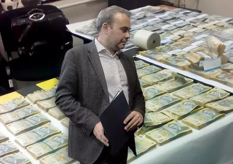 Vâlcov face o cerere surprinzătoare la instanță: spune că este nevinovat, dar vrea ca înregistrarea în care recunoaște că a luat mită pentru a atribui contracte să fie vizionată în şedinţă publică