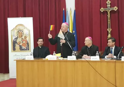 Măsuri stricte de securitate pentru vizita Papei Francisc la Iași. Cei aproape 70.000 de credincioși care vor fi prezenți în zona Palatului Culturii, controlați la sânge