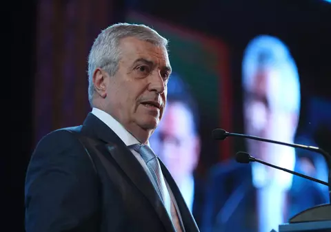 Tăriceanu spune că nu a renunţat la candidatura la prezidenţiale. Decizia, săptămâna aceasta, după discuţii cu liderii de filiale din ALDE