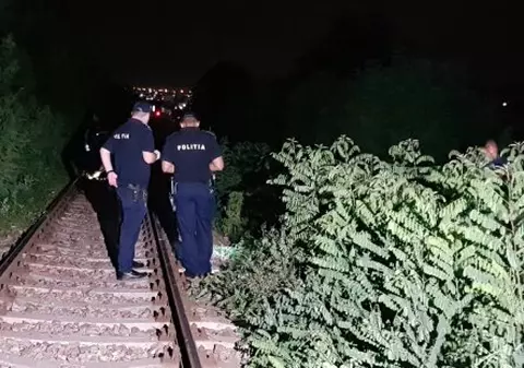 Trei persoane lovite de tren, la Iași. Doar una a supraviețuit, dar este în stare gravă