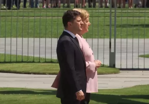 Guvernul german anunță că Merkel are o sănătate ”bună” și poate duce mandatul la bun sfârșit