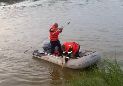 UPDATE / Copilul de 8 ani din Timiș, dispărut la scăldat și găsit inconștient, a fost declarat mort