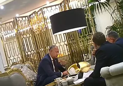 VIDEO | Înregistrarea în care Dodon îi vorbește lui Plahotniuc de banii primiți de la ruși