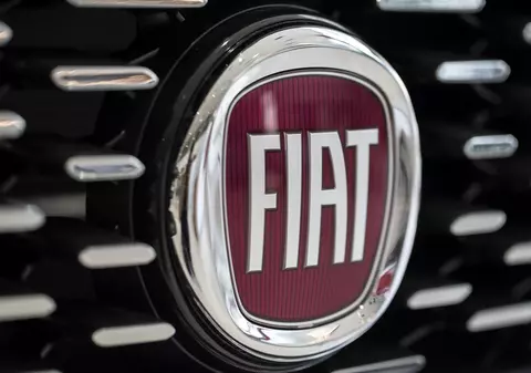 Grevă la Fiat din cauza condițiilor de lucru și protecția improprie față de coronavirus