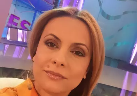 Ce a pățit Simona Gherghe în timpul unei ieșiri în oraș. "Cred că par o ciudată sau ceva de genul"