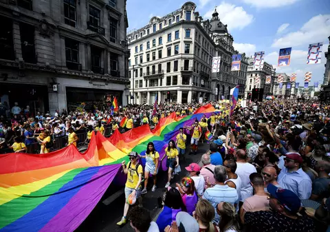Google celebrează 50 de ani de Pride cu un Doodle special  ﻿