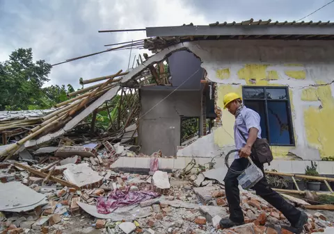 VIDEO | Cutremur cu magnitudinea de 7,3 în Indonezia. Seismul a fost resimțit și în Australia