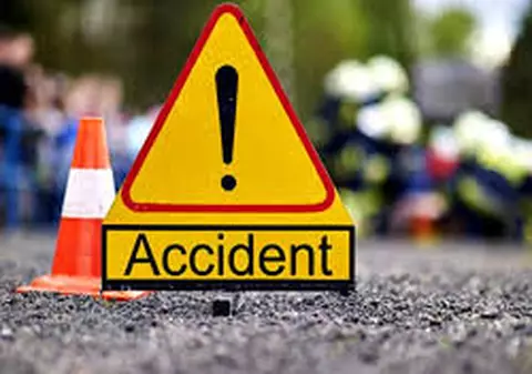 Un mort şi trei răniţi grav într-un accident rutier pe DE 581, în Galați