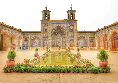Descoperă țara domurilor albastre. Circuit aventuros în Iran cu 1195 euro! (PUBLICITATE)
