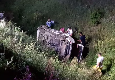 Un tânăr a murit după ce s-a răsturnat cu mașina într-un canal de irigații, în Constanța