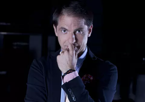 Dan Negru se simte dezrădăcinat, deși s-a mutat de 20 de ani la București. “Încă mă consider plecat în delegație”