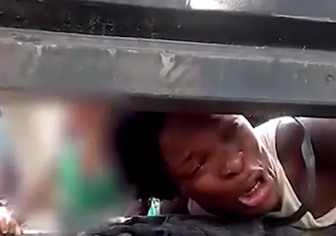 VIDEO | O mamă dintr-un centru pentru migranți din Mexic, apel sfâșietor pentru a-și salva fiul