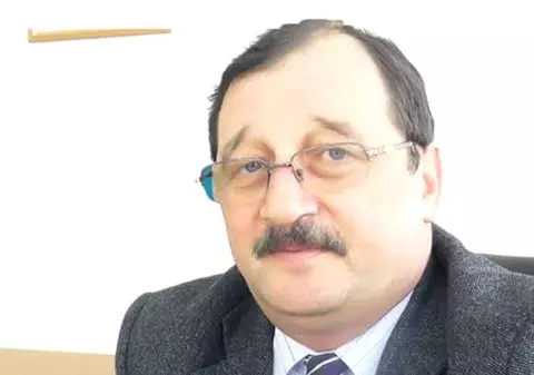 Mircea Băsescu, implicat într-un accident rutier la Eforie Nord. A fost transportat la spital