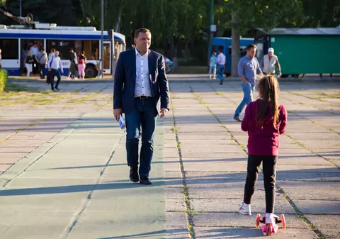 Tensiunile de la Chișinău persistă. Noul ministru de Interne, acuzat că ar fi percheziționat mașina unui procuror-șef