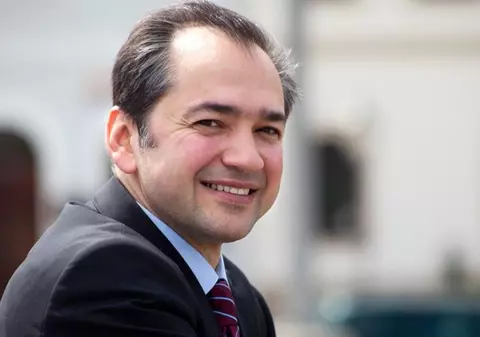 UPDATE | Un român a devenit primarul orașului german Görlitz. L-a învins în turul doi pe candidatul AfD