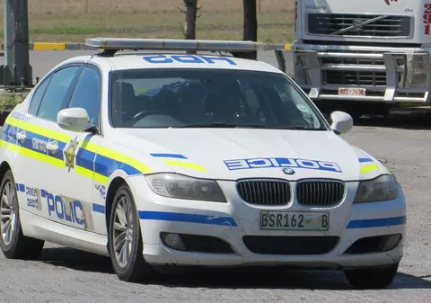 Un copil de trei ani a murit după ce a fost călcat cu mașina de mama lui