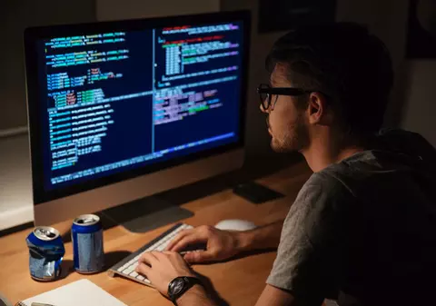 Bugetul pierde 80 de milioane de euro pe an cu scutirile de impozit pentru salariile din IT, dar statul câștigă o valoare adăugată de 25 de ori mai mare! Calcule recent realizate de două cercetătoare românce, de la Universitatea Berkeley şi Universitatea Praga