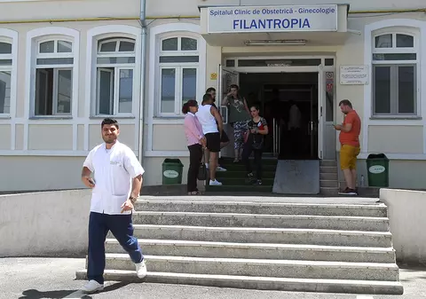 Gabriela Firea l-a schimbat pe managerul contestat al Maternității Filantropia cu un stomatolog, pe un salariu brut de 18.000 lei, fără a socoti sporurile!