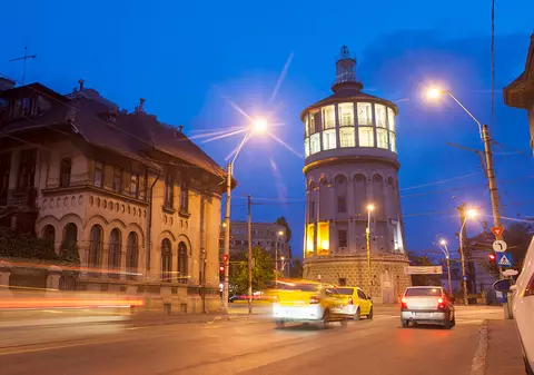 POVEȘTI DIN BUCUREȘTI / Inima care stinge para cetății. Foișorul de Foc, punctul de plecare al celor care s-au luptat cu cel mai devastator incendiu pe care l-a cunoscut vreodată Capitala