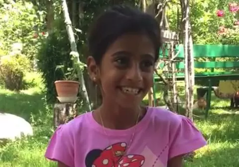 Judecătoria Slatina a amânat decizia legată de plecarea Sorinei în SUA