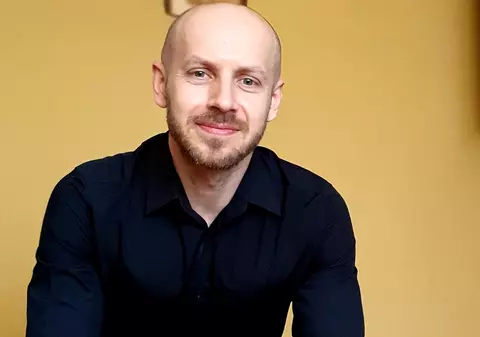 Cum să înveți programare la 40 de ani? (PUBLICITATE)