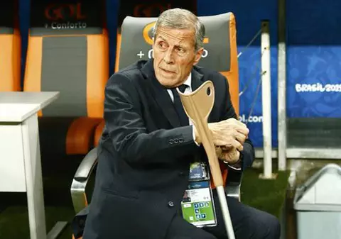 ”El Maestro” Tabarez, 200 de prezențe pe banca Uruguay-ului. Nimeni nu mai este ca el în lume