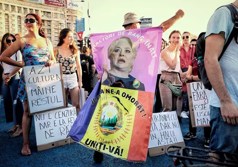 O delegație de directori ai instituțiilor de cultură merge la premierul Viorica Dăncilă. Speră să deblocheze fondurile