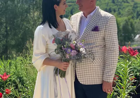 Mirela Baniaș, de la Insula Iubirii, s-a cununat religios. Cât de frumoasă a fost! | FOTO