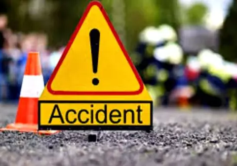 Accident în Suceava. Cinci persoane, transportate la spital