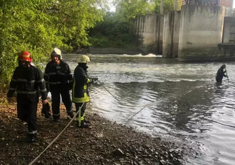 Un copil de 9 ani din Tulcea a murit după ce căruţa în care se afla a fost luată de viitură. Doi adulți și un alt copil s-au salvat la timp