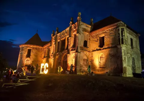 Castelul Banffy de la Bonțida - istoria locului unde festivalul Electric Castle prinde viață
