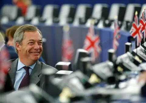 Nigel Farage o acuză pe von der Leyen că propune ”o formă actualizată” de comunism: ”Slavă Domnului că ieșim din UE”