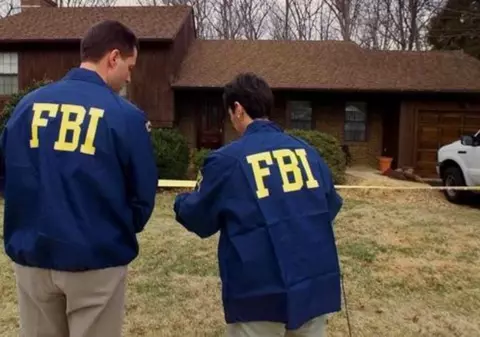 FBI spune că cea mai mare amenințare la adresa securității SUA este China, din cauza furtului de tehnologie