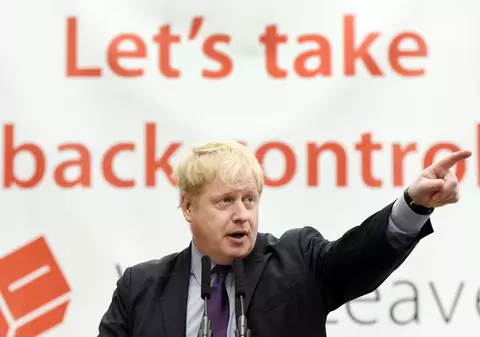 Boris Johnson, premierul care culege furtuna. „Clovnul” politicii britanice ajunge la cârma Brexitului