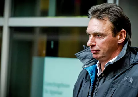 Închisoare pe viață pentru cel mai notoriu criminal olandez. Surorile sale, printre martorii acuzării