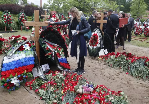 Oficial militar rus: Incendiul de la bordul submarinului nuclear ar fi putut provoca o catastrofă de proporții globale