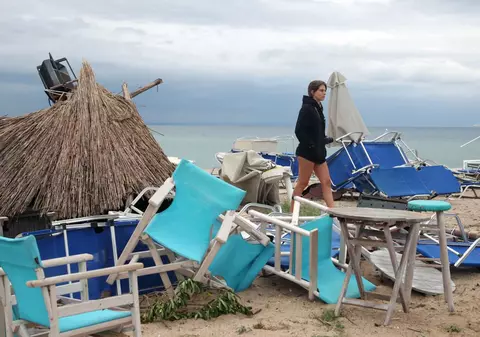 Furtunile se reîntorc la Halkidiki. Avertizare de la MAE pentru turiștii români
