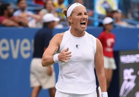 Jucătoarea de tenis Svetlana Kuzneţova nu a primit viza să intre în SUA pentru turneele de pe zgura americană